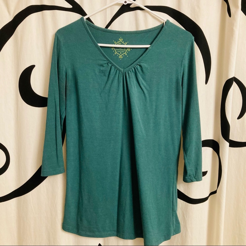 Green Maternity Long Sleeve Tee